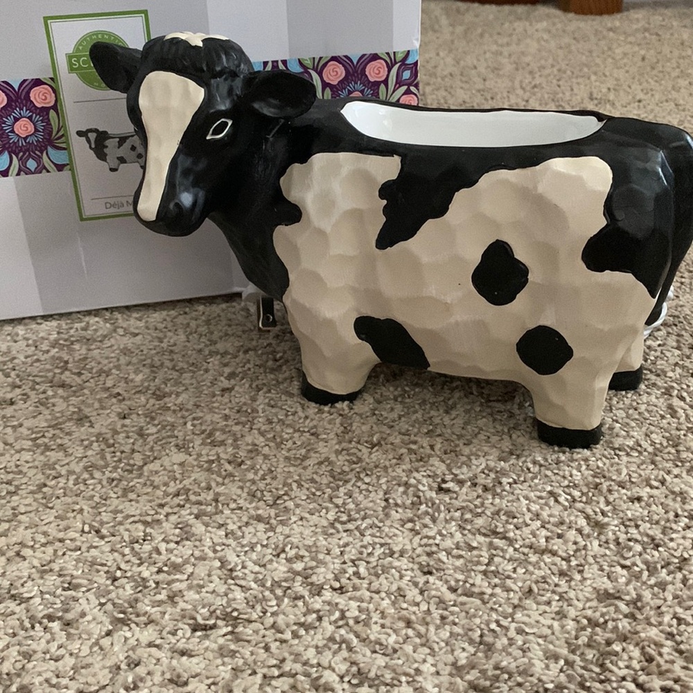 Scentsy Deja Moo warmer